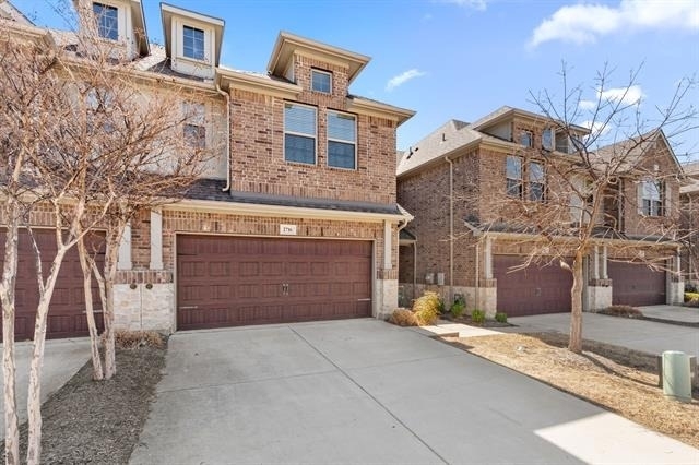 2716 Starburst Drive - Photo 2