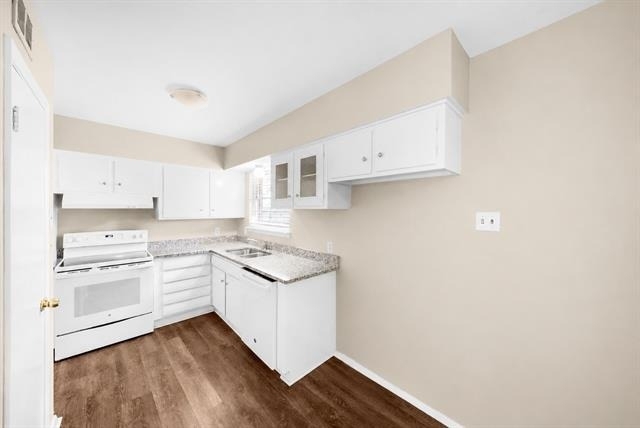 402 Vernet Street - Photo 4