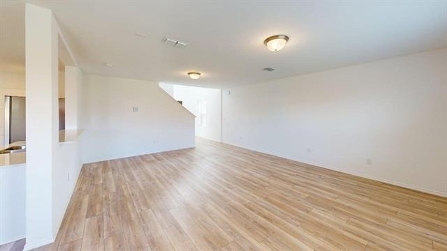 882 Breakwater Drive - Photo 4