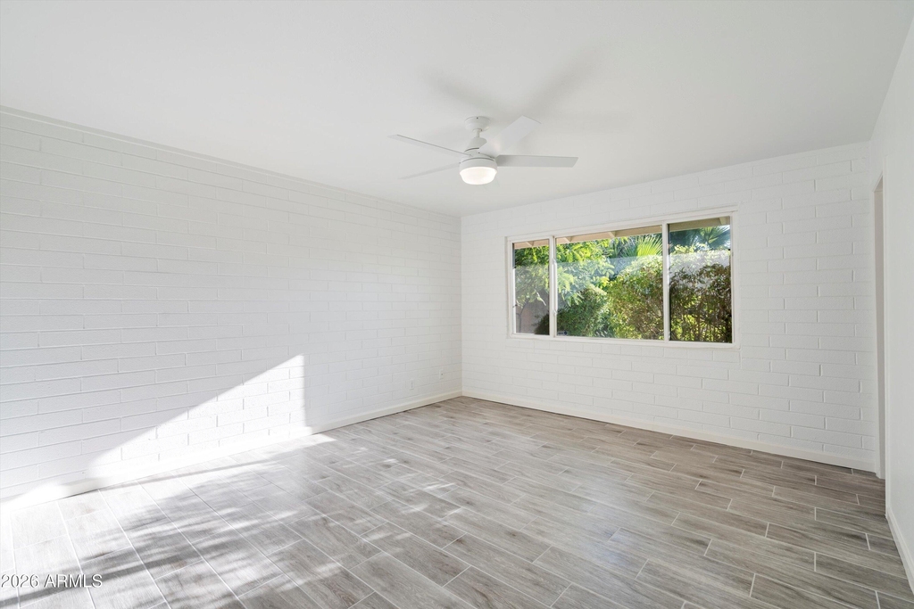 2548 N 68th Place - Photo 18