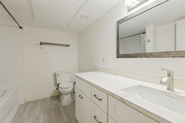 3901 Travis Street - Photo 8
