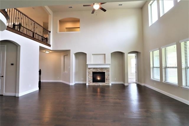 1156 Roma Drive - Photo 4