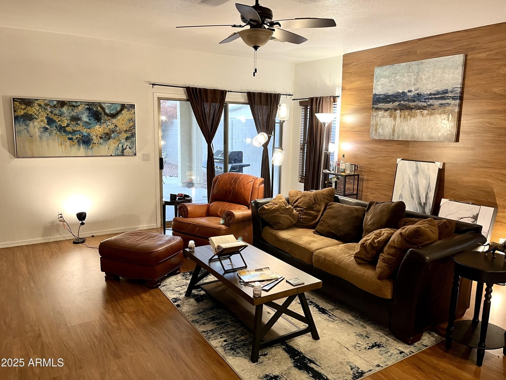 12542 W Honeysuckle Street - Photo 2