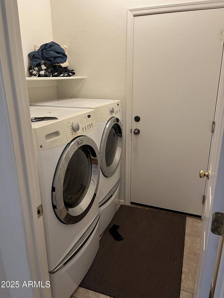 12542 W Honeysuckle Street - Photo 11