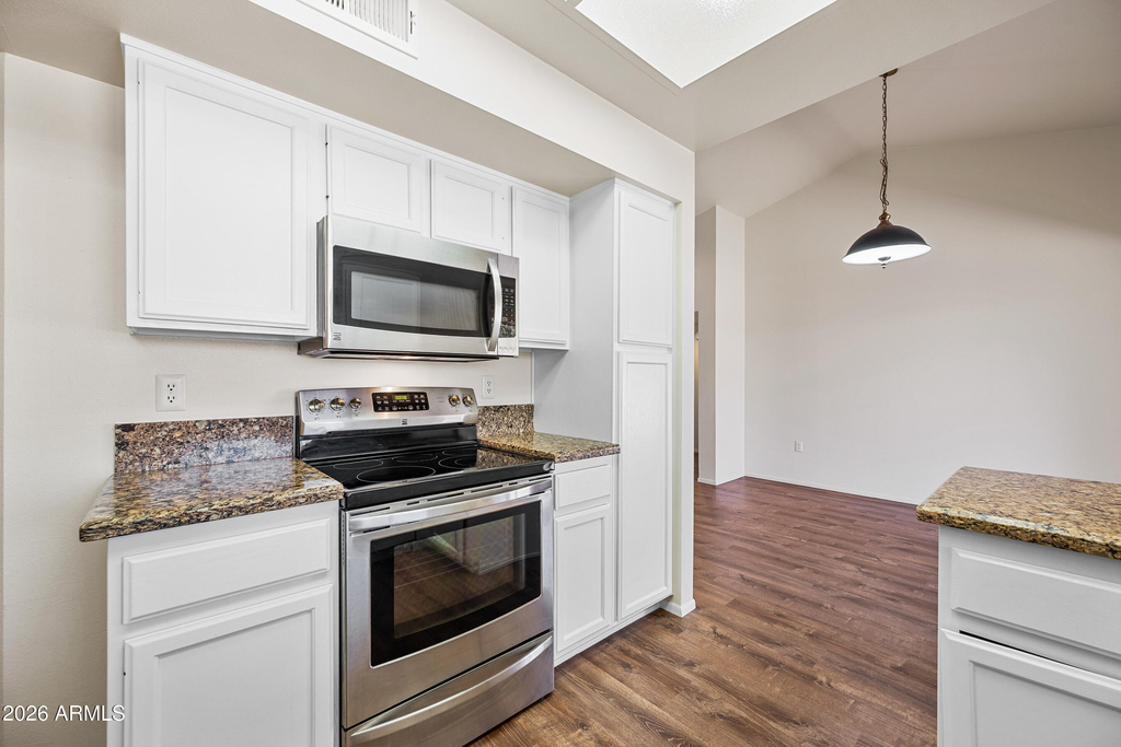 14802 W Greystone Drive - Photo 7