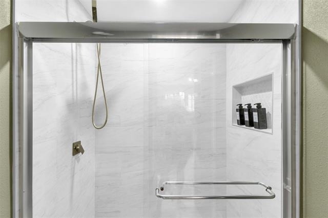 4121 Junius Street - Photo 16