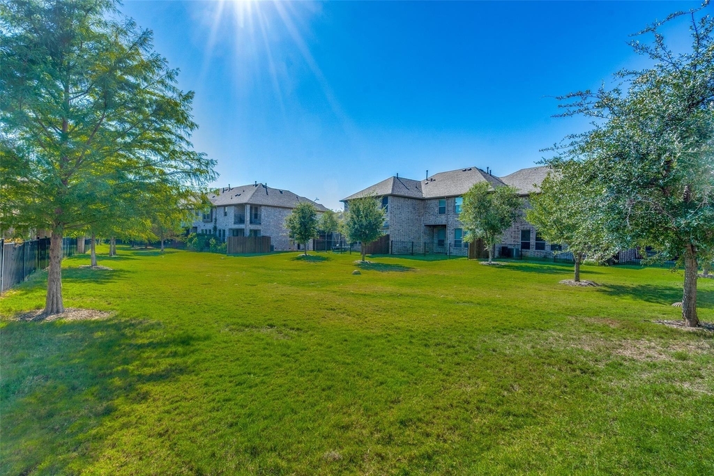 6416 Burbank Way - Photo 27