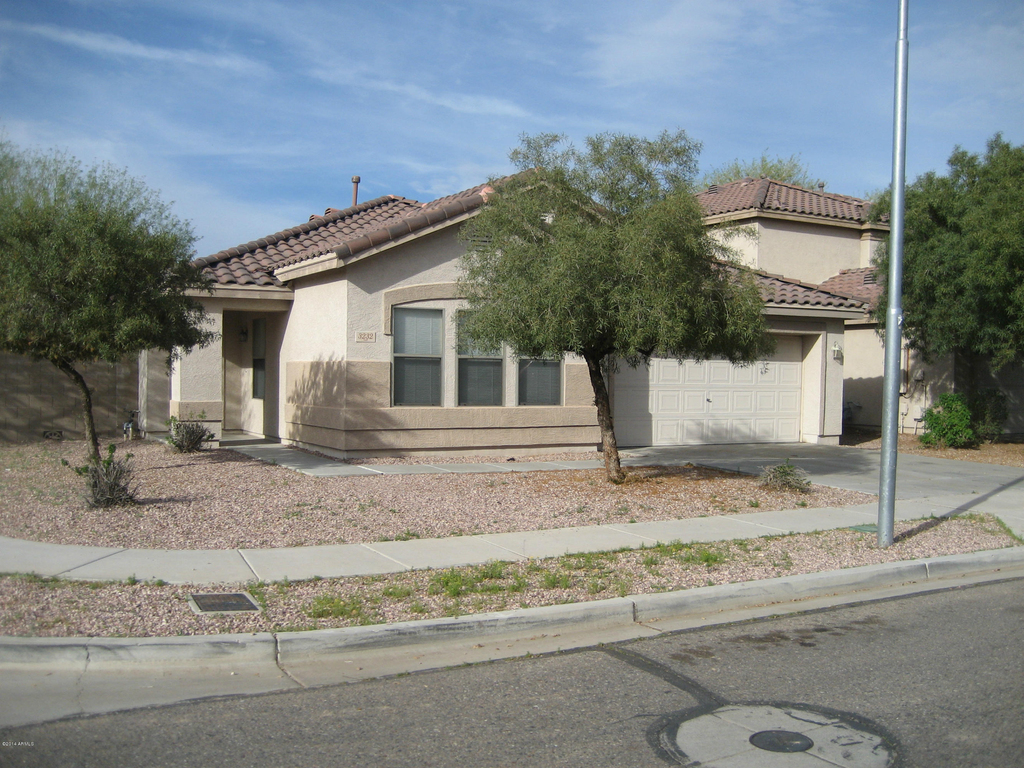 3232 W Cavedale Drive - Photo 0