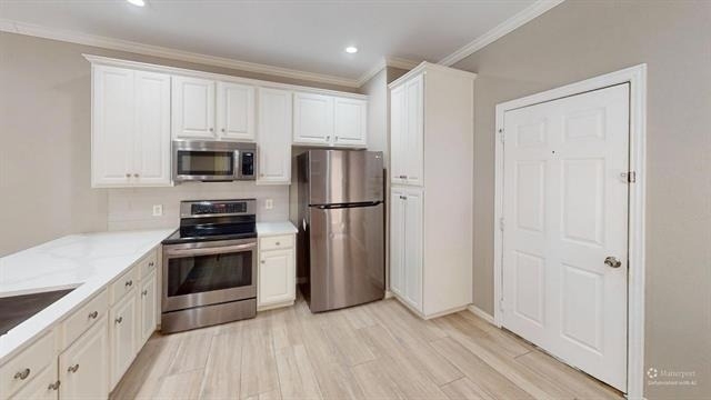 575 S Virginia Hills Drive - Photo 4