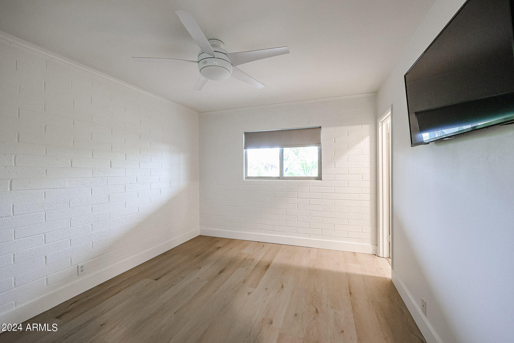 6824 E 2nd Street - Photo 17