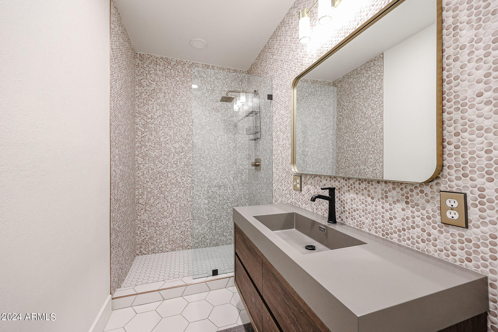 6824 E 2nd Street - Photo 19