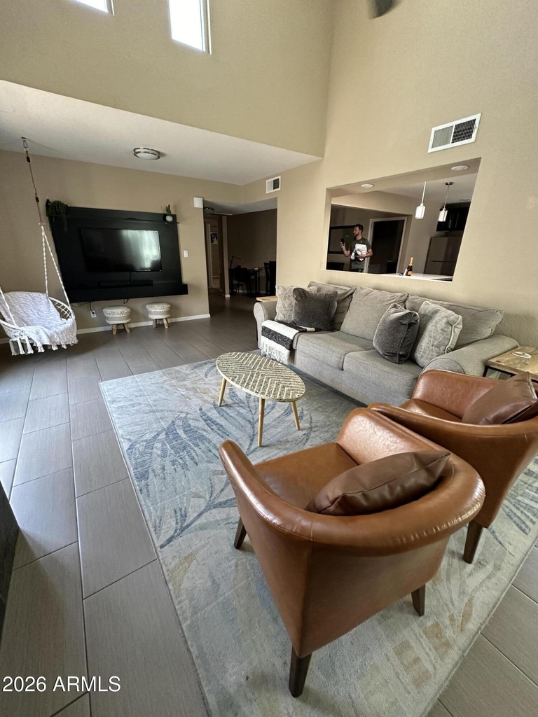 307 E Embassy Street - Photo 6