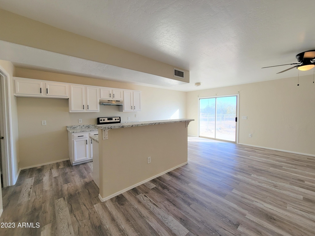 15147 S Yava Road - Photo 6