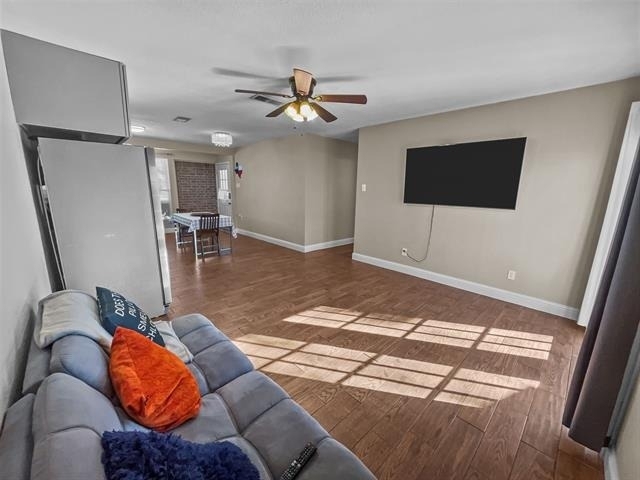 924 Meadow Mead Drive - Photo 4