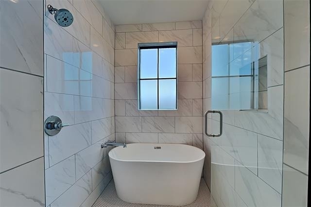 112 E Oscar Drive - Photo 4