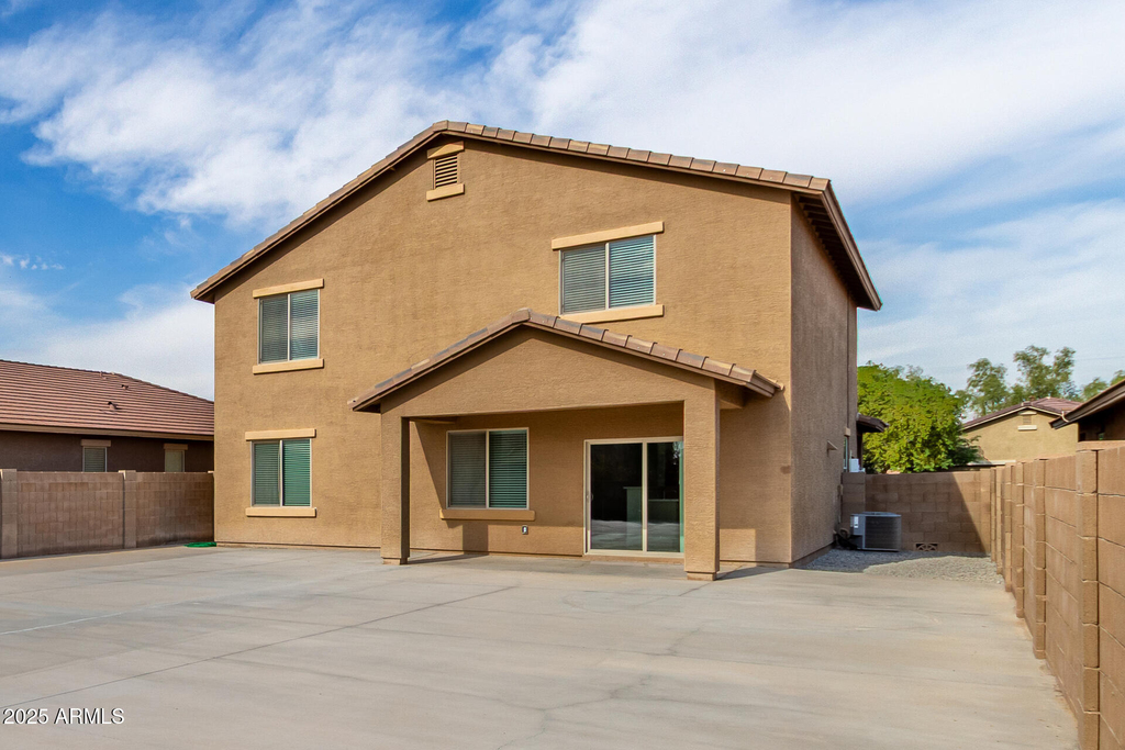 24409 W Sheraton Lane - Photo 41