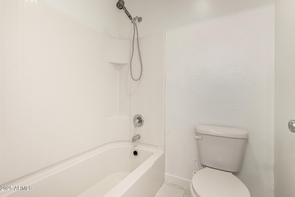 24409 W Sheraton Lane - Photo 28