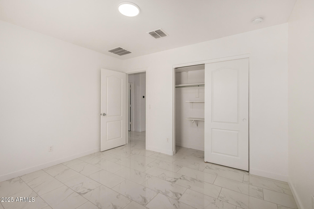 24409 W Sheraton Lane - Photo 24