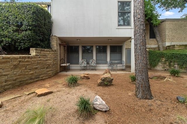 905 Crowley Road - Photo 39