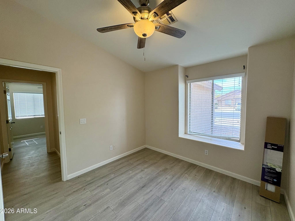 8556 W Carol Avenue - Photo 29