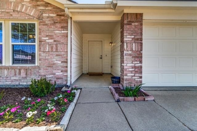 1721 Southridge Lane - Photo 1