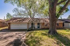 204 Ross Avenue - Photo 18