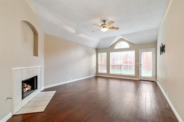 615 Lake Bridge Drive - Photo 3