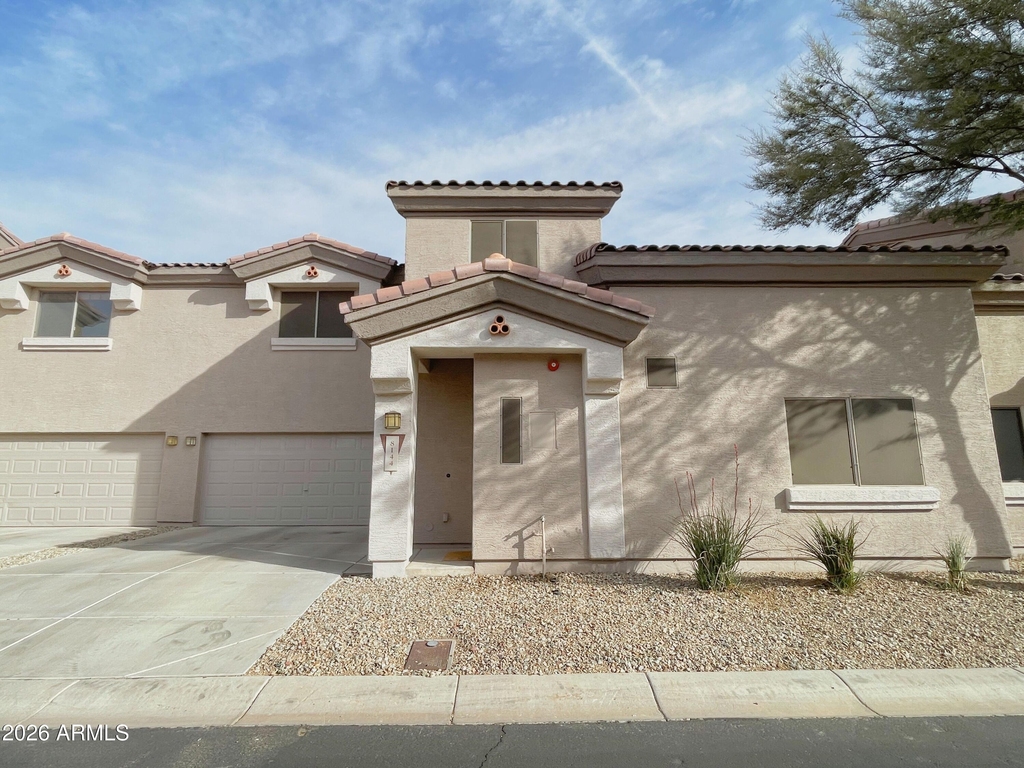 8144 W Beck Lane - Photo 1