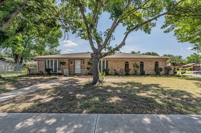 2863 Hitson Lane - Photo 0