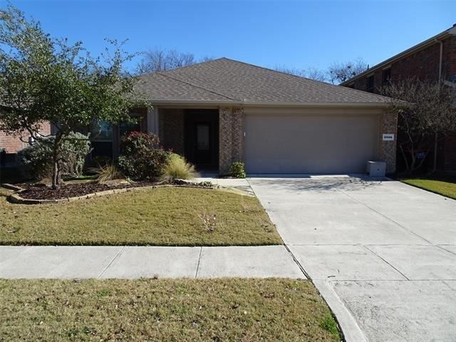 2805 Leslie Lane - Photo 2