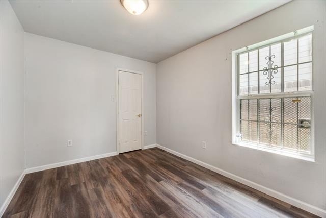 2526 Exeter Avenue - Photo 16