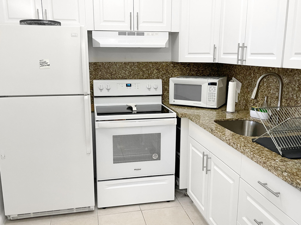 171 Suffolk F - Photo 5