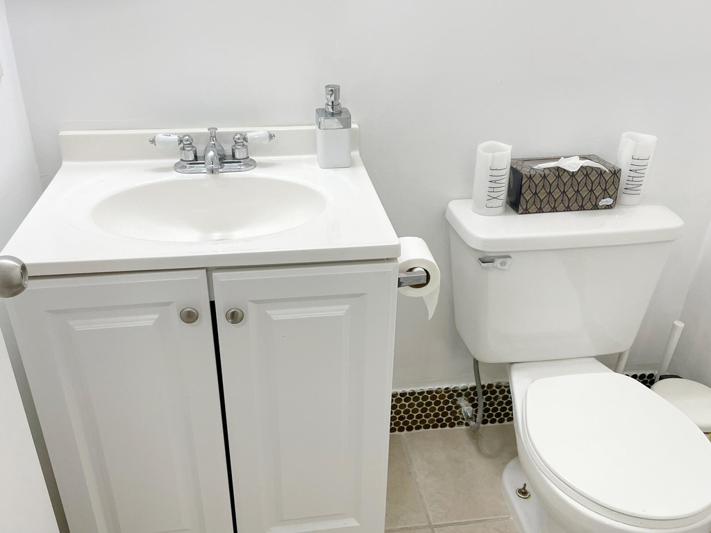 171 Suffolk F - Photo 12