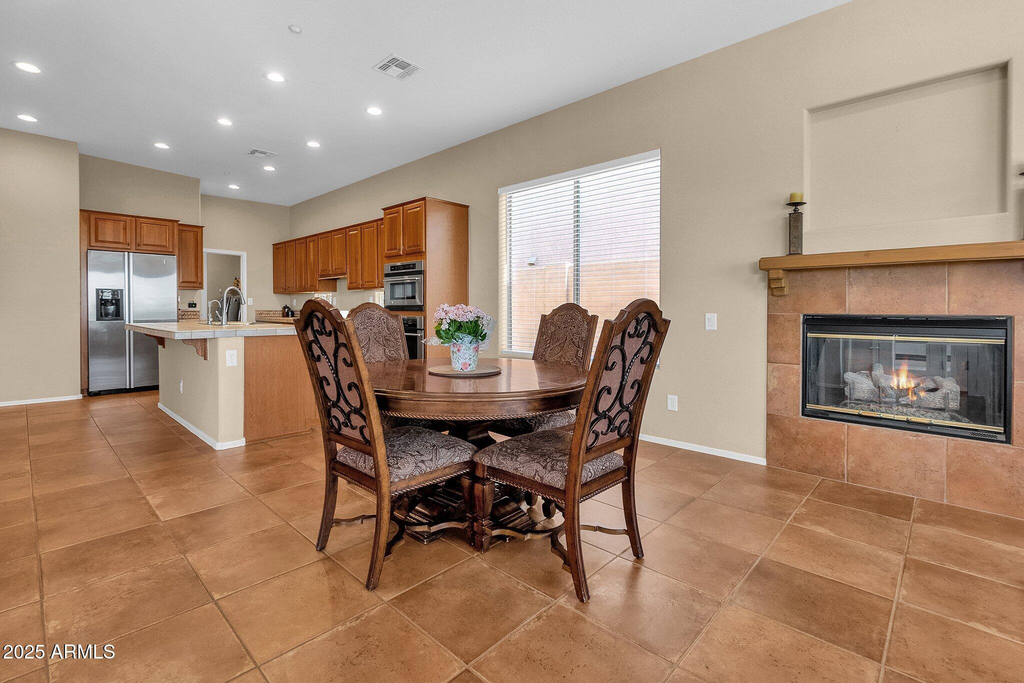 1715 W Ainsworth Drive - Photo 14