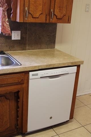 110 E Vanston Lane - Photo 7