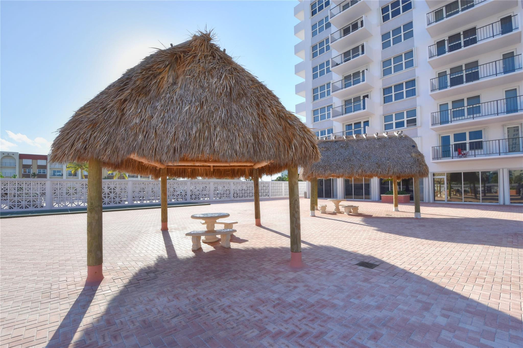 405 N Ocean Boulevard - Photo 38