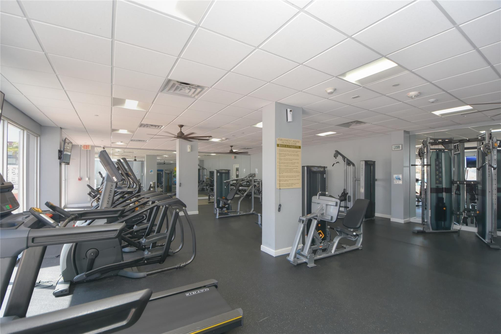 405 N Ocean Boulevard - Photo 22