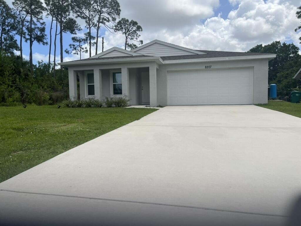 8207 Fort Walton Avenue - Photo 0