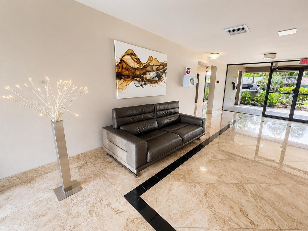 4800 Bayview - Photo 31