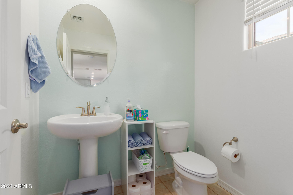 8216 W Albeniz Place - Photo 17