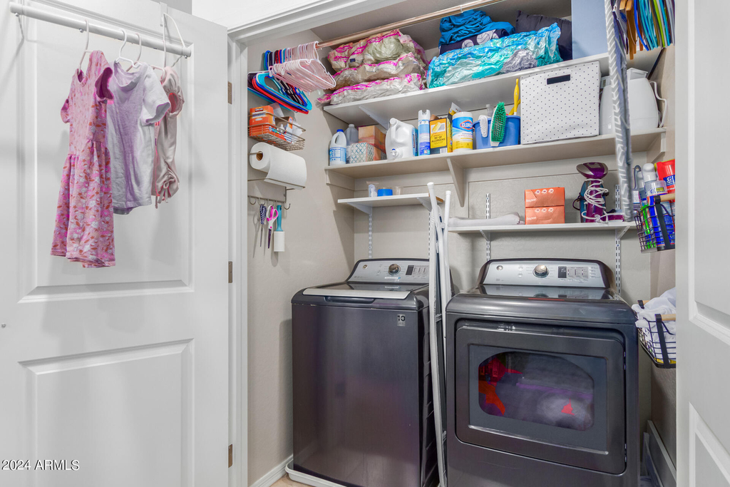 8216 W Albeniz Place - Photo 20