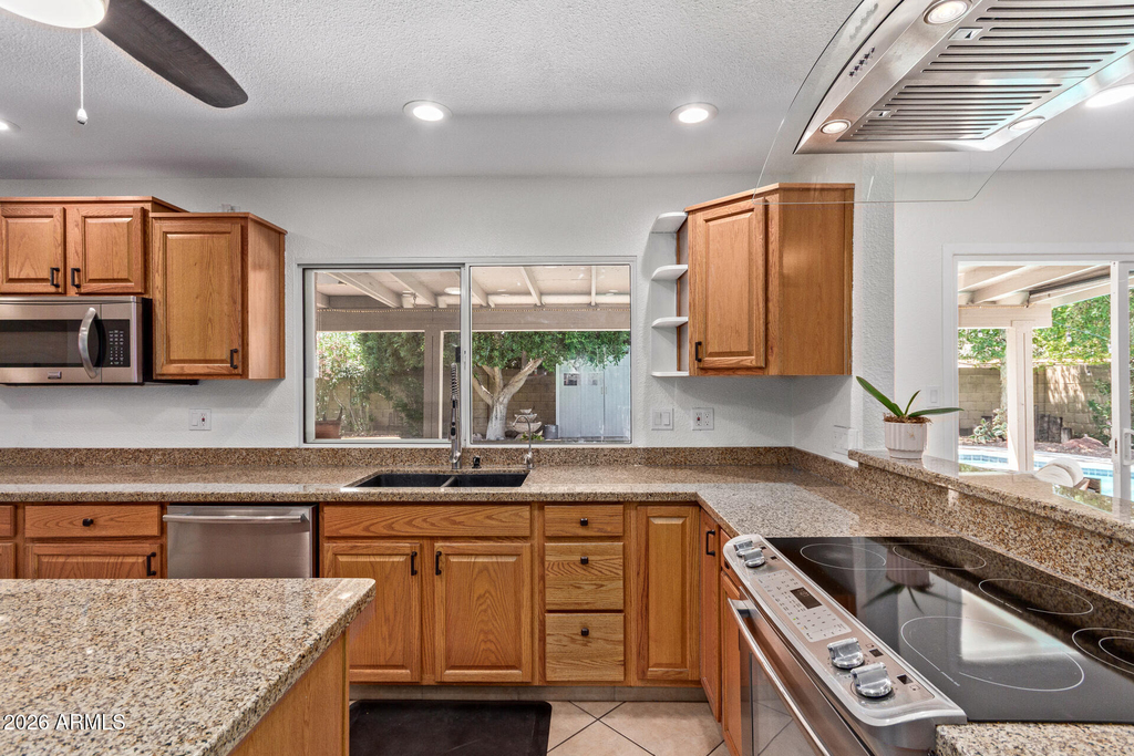 1347 W Lobo Avenue - Photo 11