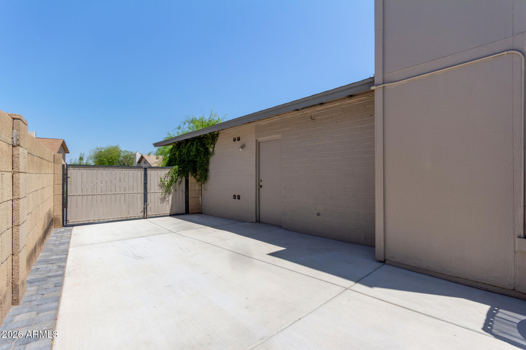 1347 W Lobo Avenue - Photo 28