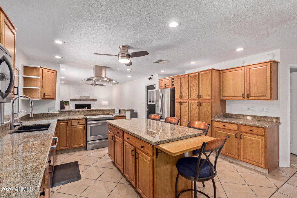 1347 W Lobo Avenue - Photo 10
