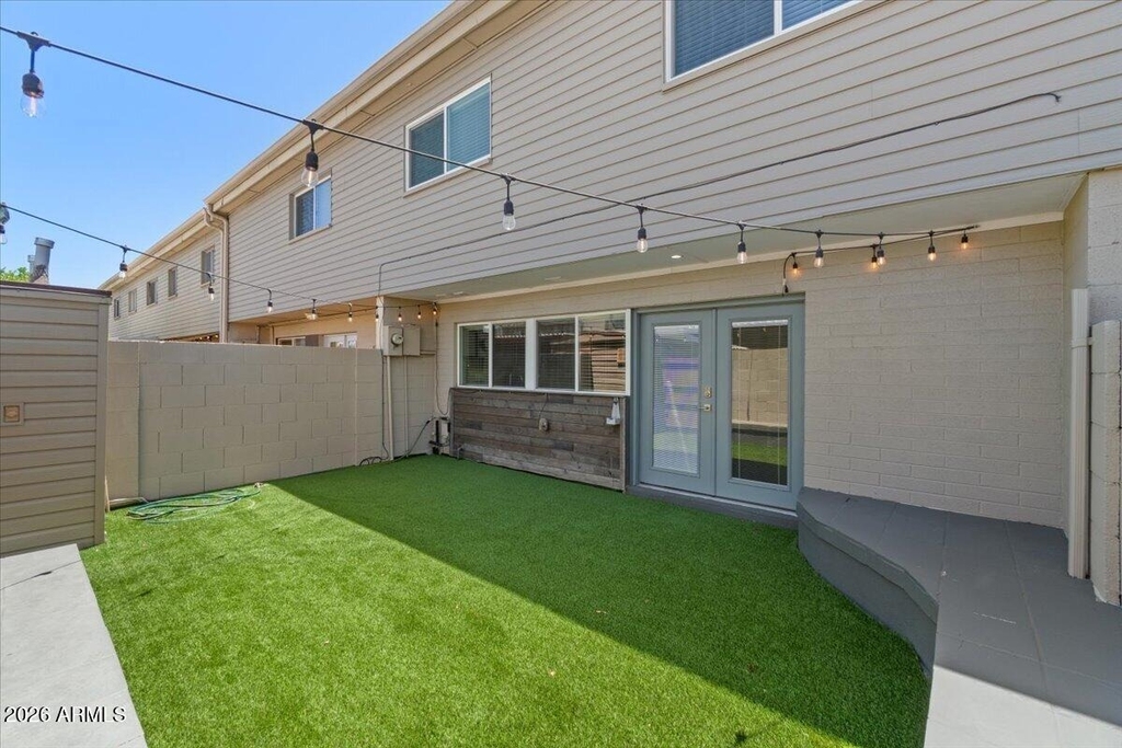 4233 N Miller Road - Photo 35