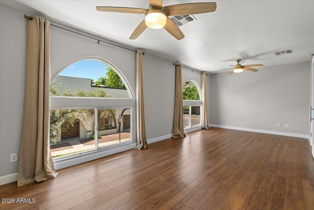 4233 N Miller Road - Photo 19