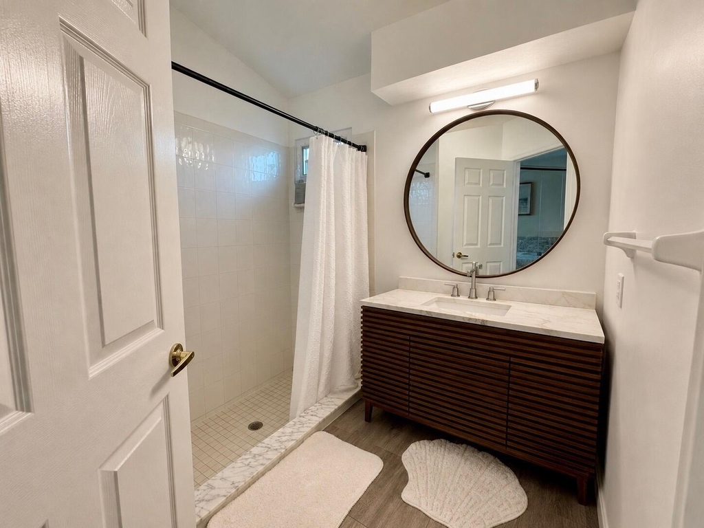 6135 Drake Street - Photo 7