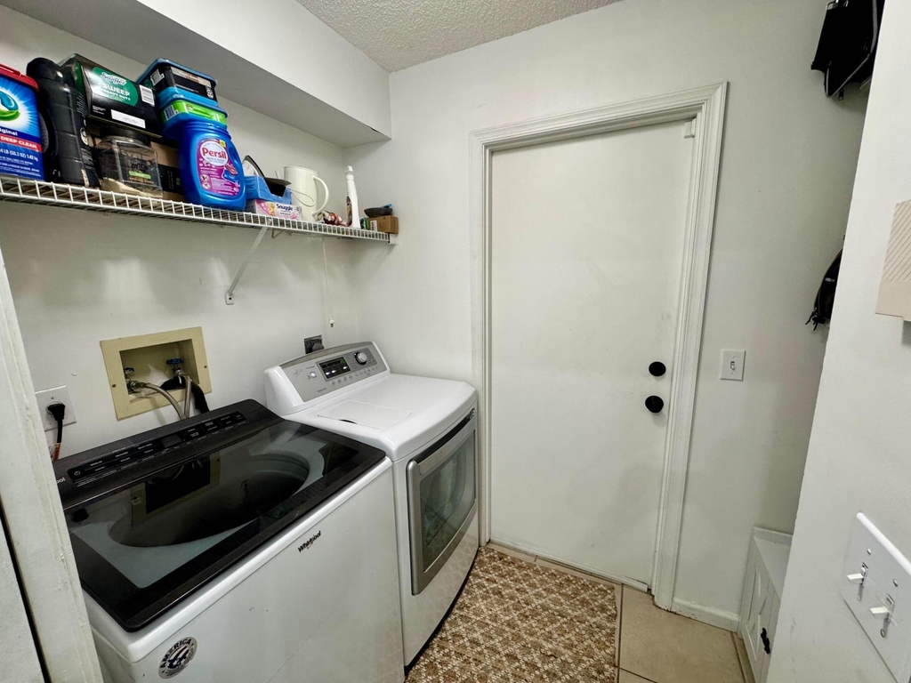 6135 Drake Street - Photo 13