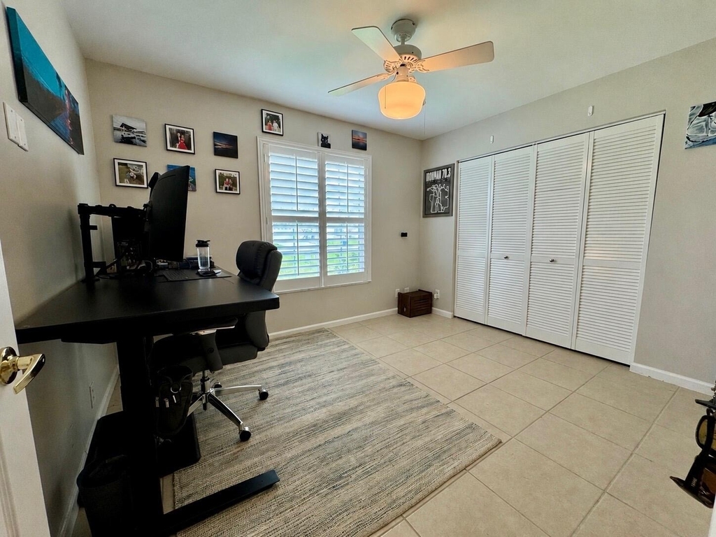 6135 Drake Street - Photo 3