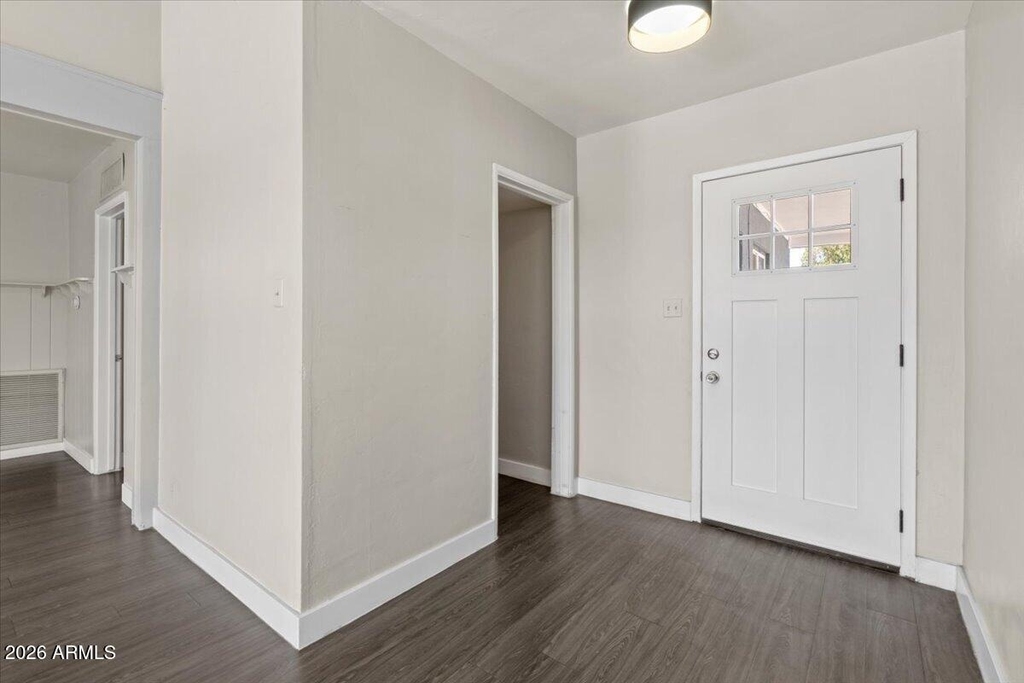 4517 N 10th Avenue - Photo 3